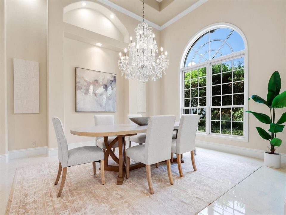 For Sale: $4,110,000 (4 beds, 4 baths, 5431 Square Feet)