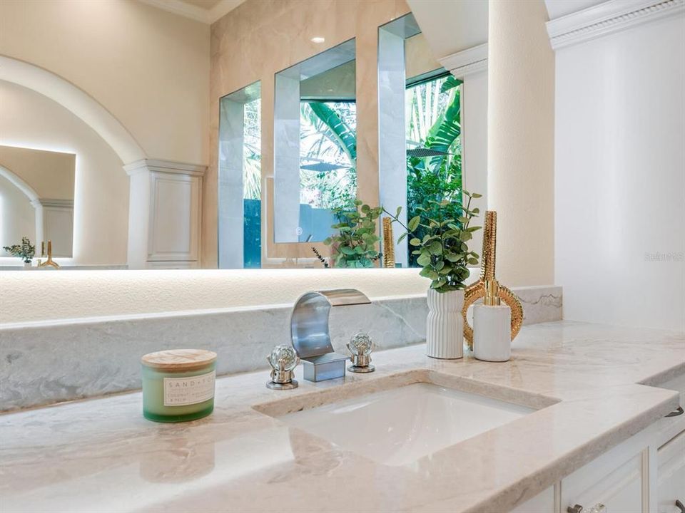 For Sale: $4,110,000 (4 beds, 4 baths, 5431 Square Feet)