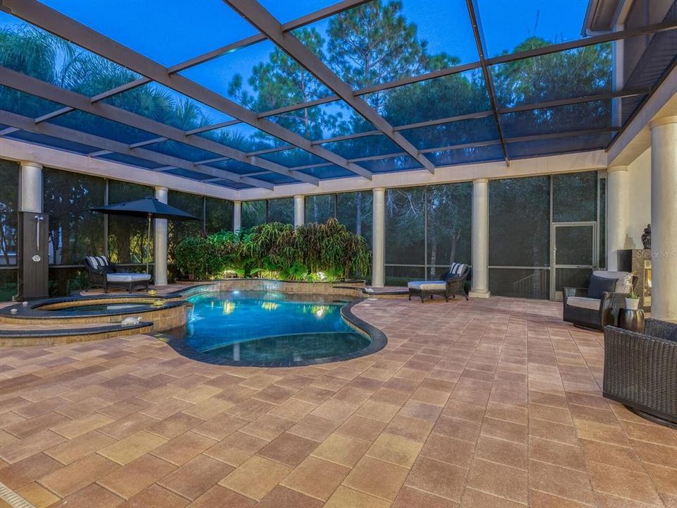 For Sale: $4,110,000 (4 beds, 4 baths, 5431 Square Feet)