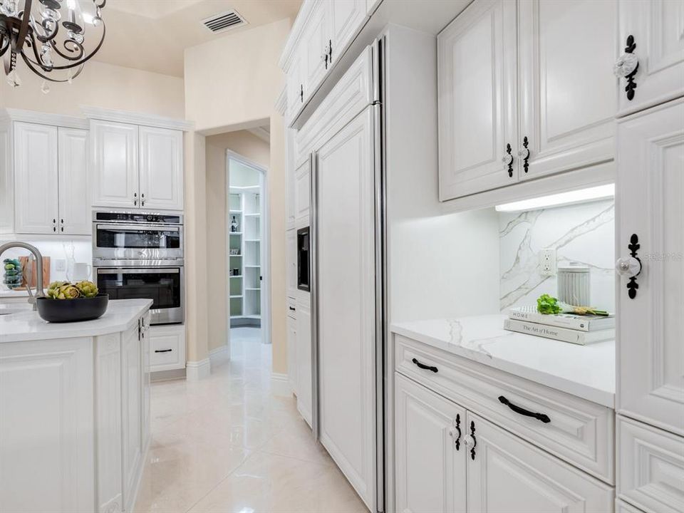 For Sale: $4,110,000 (4 beds, 4 baths, 5431 Square Feet)