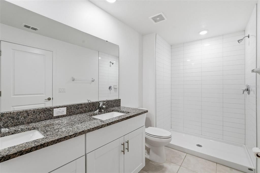 En Venta: $265,000 (3 camas, 2 baños, 1634 Pies cuadrados)