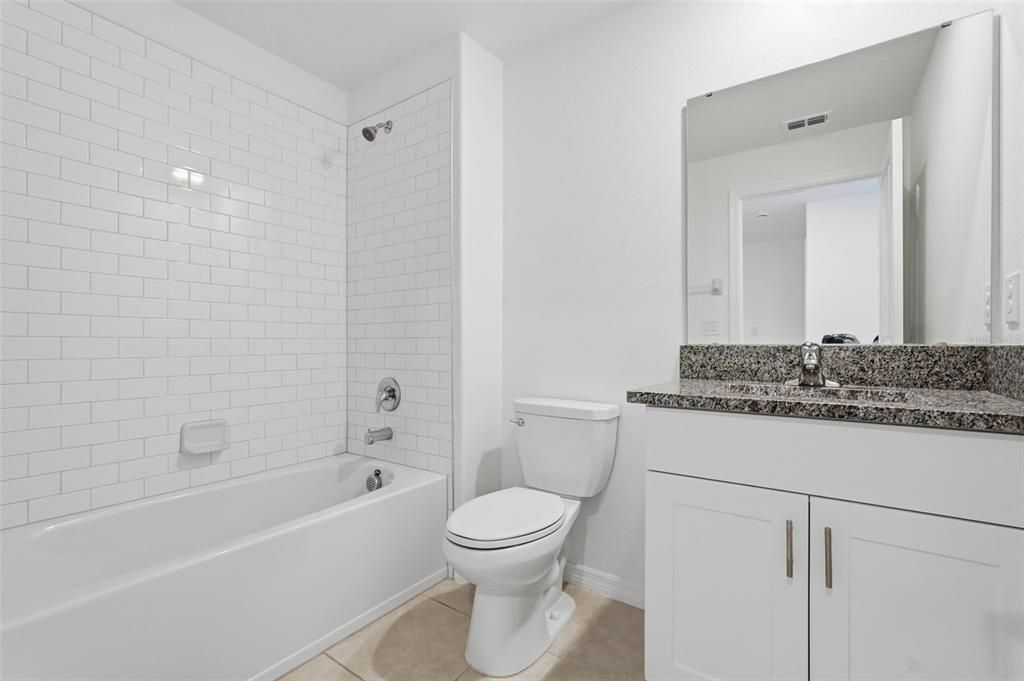 En Venta: $265,000 (3 camas, 2 baños, 1634 Pies cuadrados)