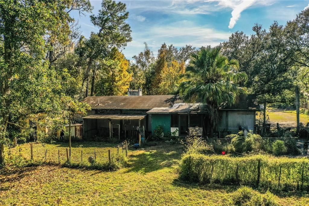 For Sale: $389,900 (4 beds, 2 baths, 2062 Square Feet)