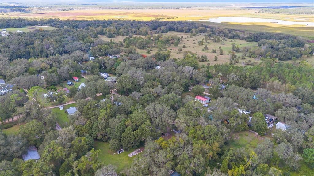 На продажу: $139,998 (3 спален, 2 ванн, 784 Квадратных фут)