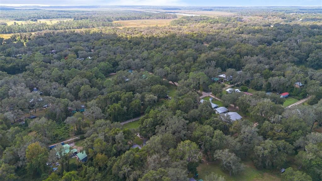 На продажу: $139,998 (3 спален, 2 ванн, 784 Квадратных фут)