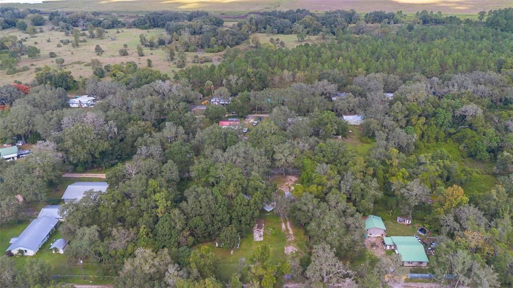 На продажу: $139,998 (3 спален, 2 ванн, 784 Квадратных фут)