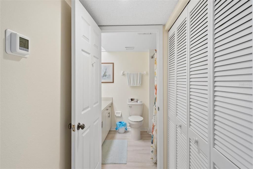 Activo con contrato: $234,900 (2 camas, 2 baños, 1185 Pies cuadrados)