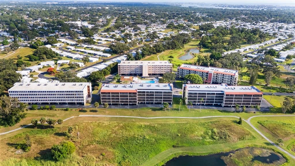 Activo con contrato: $234,900 (2 camas, 2 baños, 1185 Pies cuadrados)