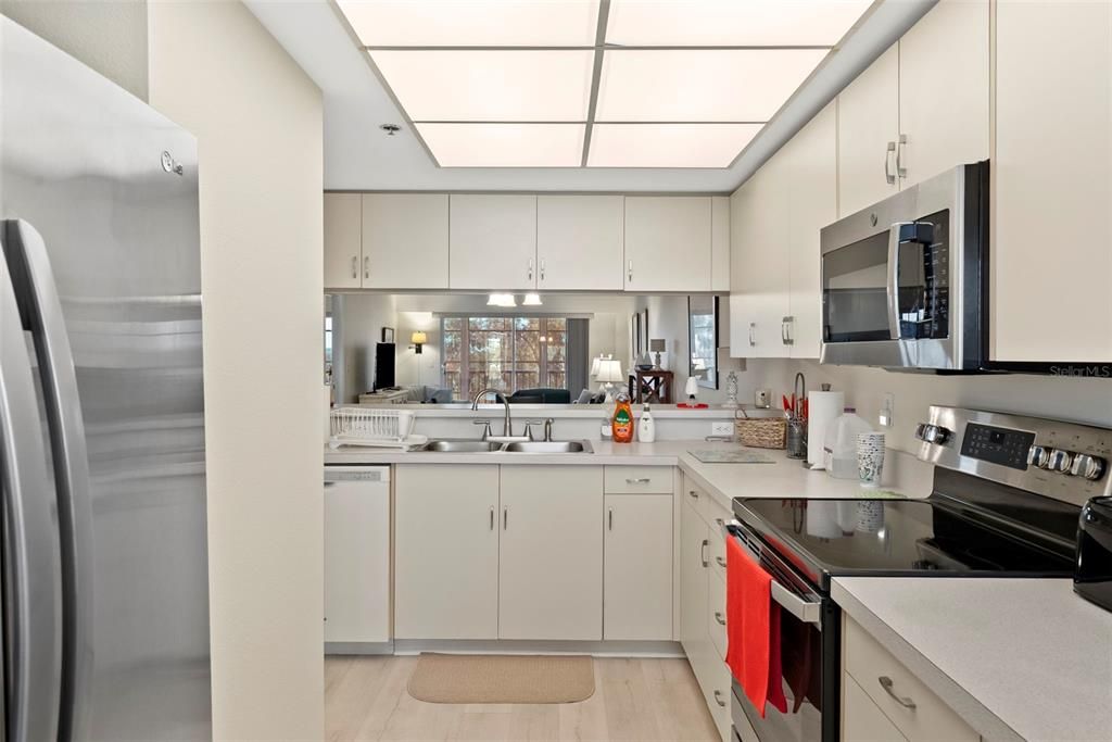 Activo con contrato: $234,900 (2 camas, 2 baños, 1185 Pies cuadrados)