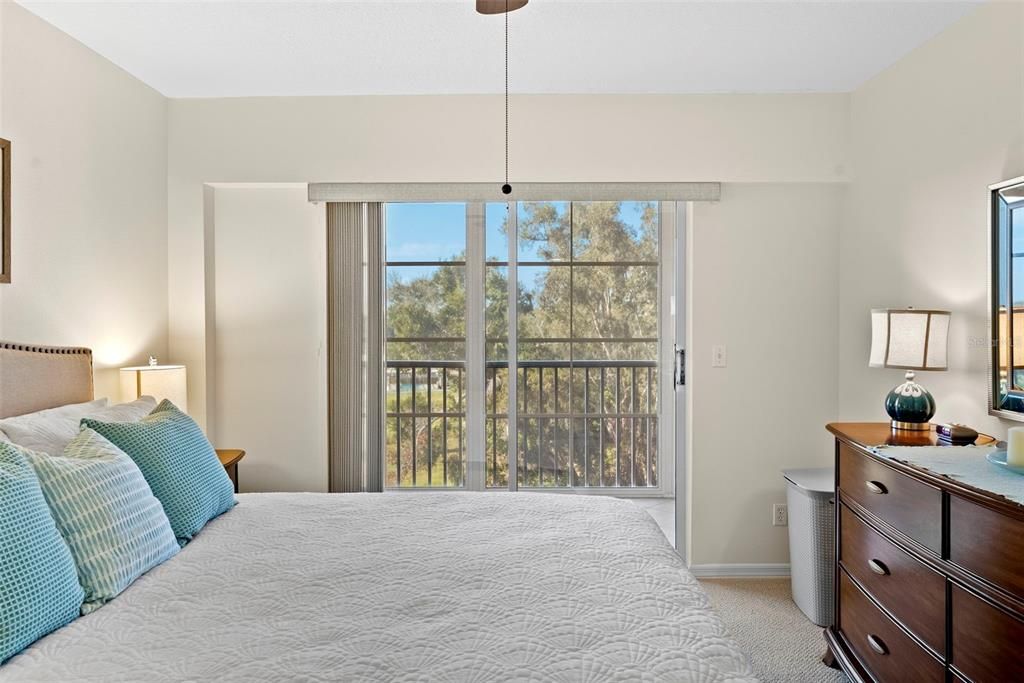 Activo con contrato: $234,900 (2 camas, 2 baños, 1185 Pies cuadrados)