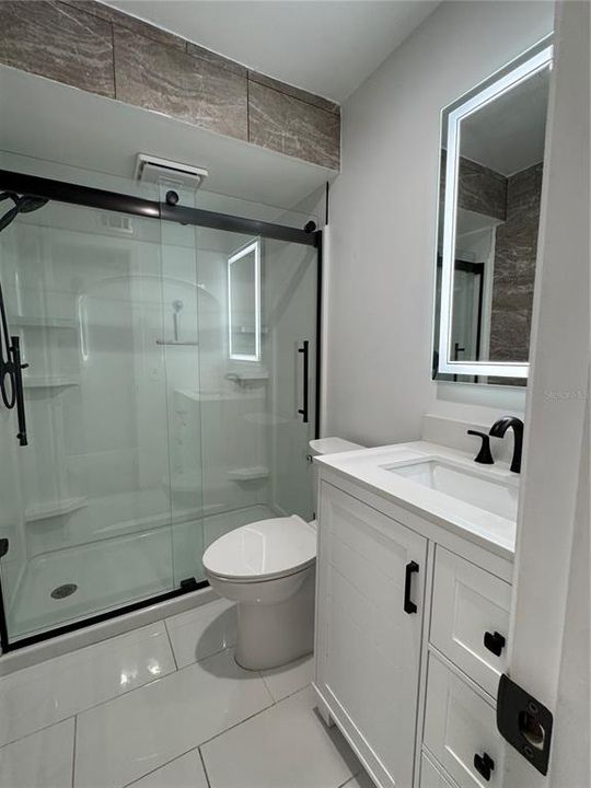 For Rent: $1,650 (2 beds, 2 baths, 914 Square Feet)