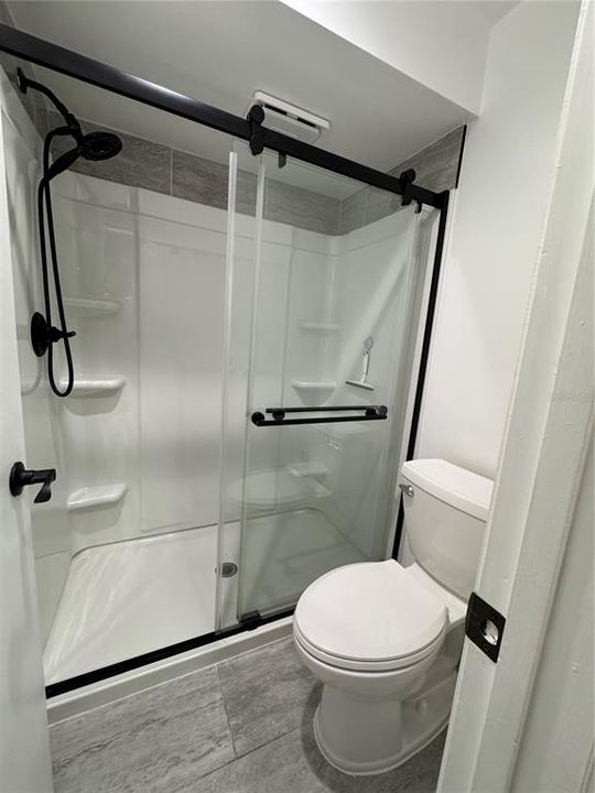 For Rent: $1,650 (2 beds, 2 baths, 914 Square Feet)