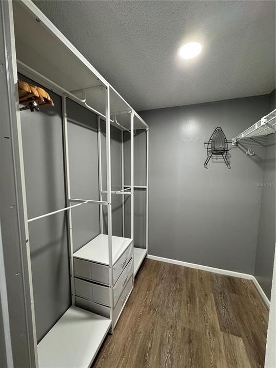 For Rent: $1,650 (2 beds, 2 baths, 914 Square Feet)