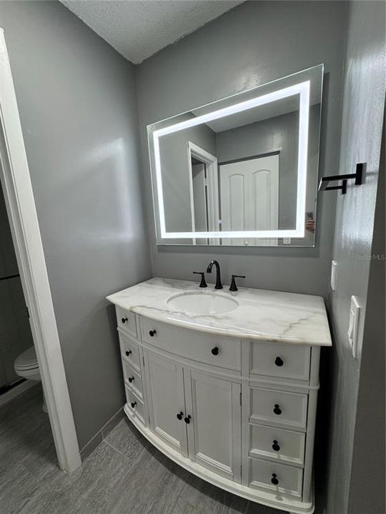 For Rent: $1,650 (2 beds, 2 baths, 914 Square Feet)