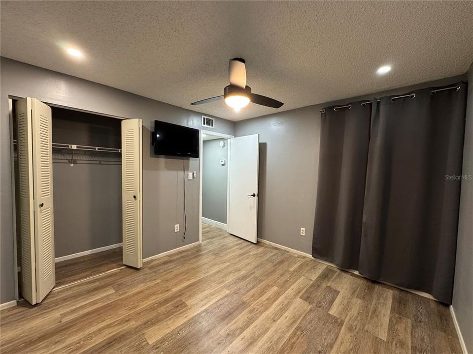 For Rent: $1,650 (2 beds, 2 baths, 914 Square Feet)