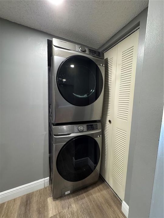 For Rent: $1,650 (2 beds, 2 baths, 914 Square Feet)