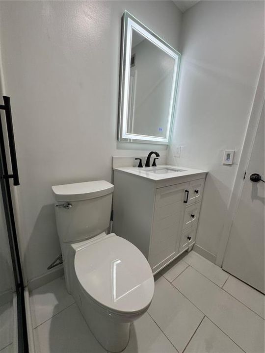 For Rent: $1,650 (2 beds, 2 baths, 914 Square Feet)