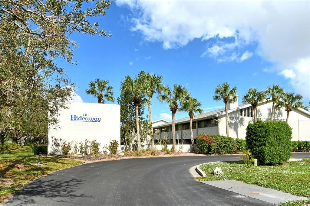 For Sale: $235,000 (2 beds, 2 baths, 1334 Square Feet)