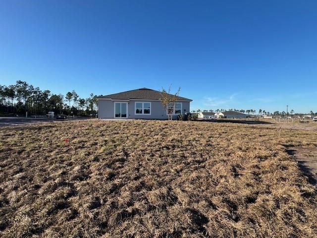 For Sale: $299,990 (3 beds, 2 baths, 1714 Square Feet)