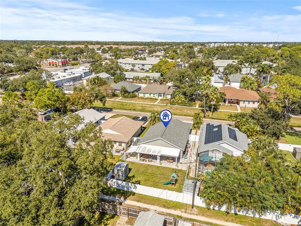 Active With Contract: $485,000 (3 beds, 2 baths, 1238 Square Feet)