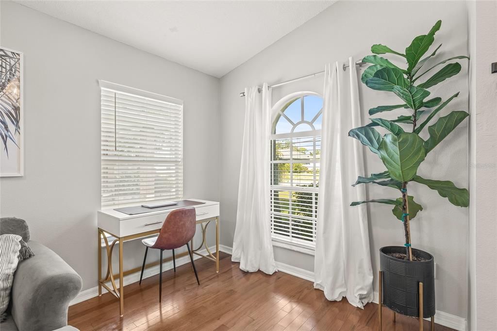 Active With Contract: $485,000 (3 beds, 2 baths, 1238 Square Feet)