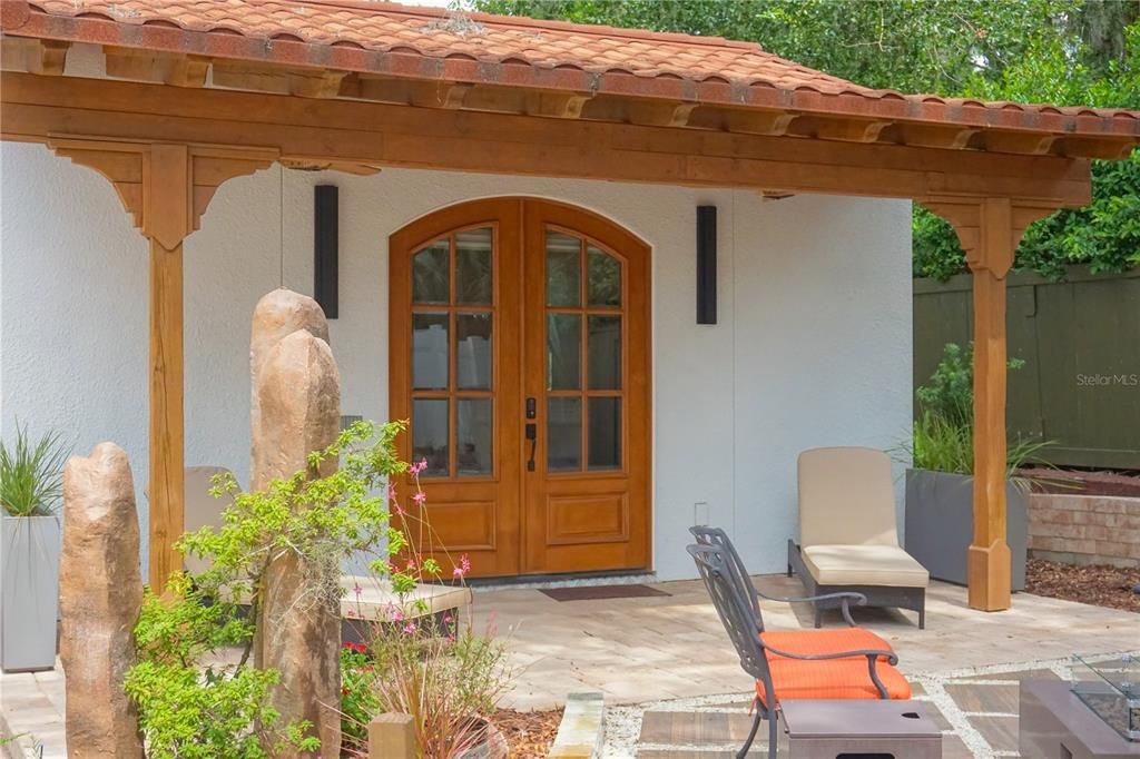 出租: $3,800 (2 贝兹, 1 浴室, 1168 平方英尺)