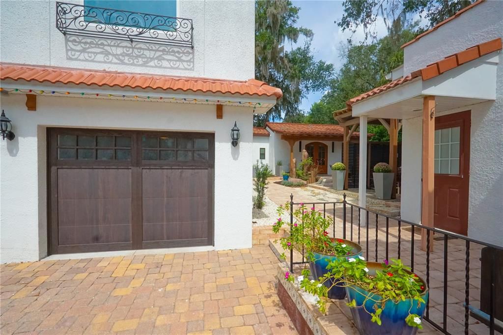 出租: $3,800 (2 贝兹, 1 浴室, 1168 平方英尺)