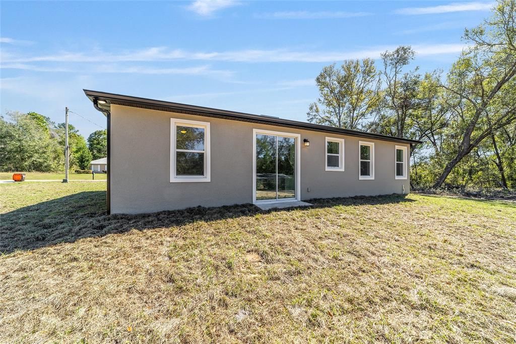 For Sale: $269,900 (3 beds, 2 baths, 1251 Square Feet)