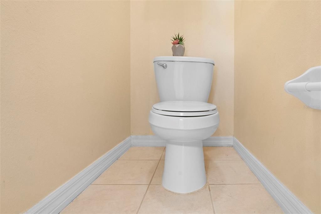 For Sale: $459,900 (4 beds, 3 baths, 2341 Square Feet)