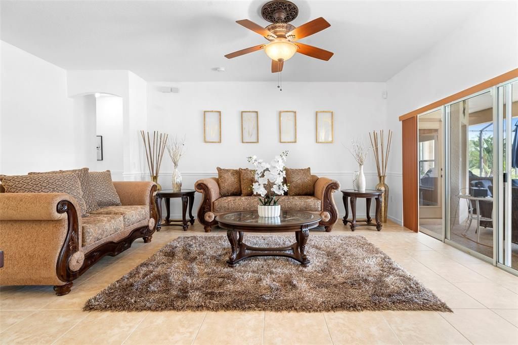 For Sale: $459,900 (4 beds, 3 baths, 2341 Square Feet)