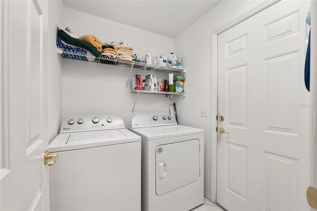 Active With Contract: $259,999 (2 beds, 2 baths, 1346 Square Feet)