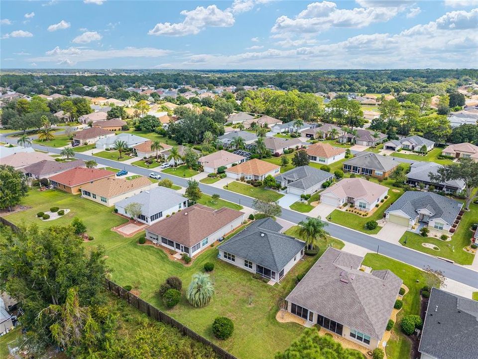 Active With Contract: $259,999 (2 beds, 2 baths, 1346 Square Feet)