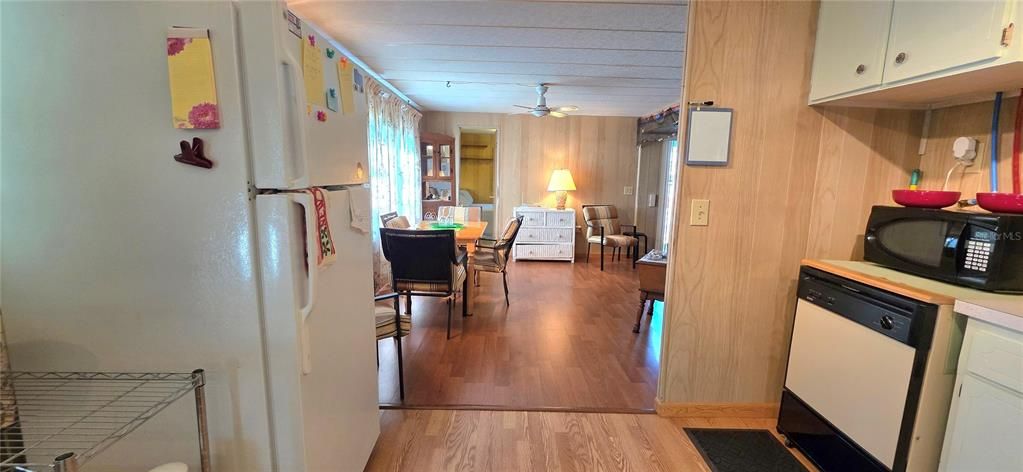 En Venta: $69,900 (2 camas, 2 baños, 832 Pies cuadrados)