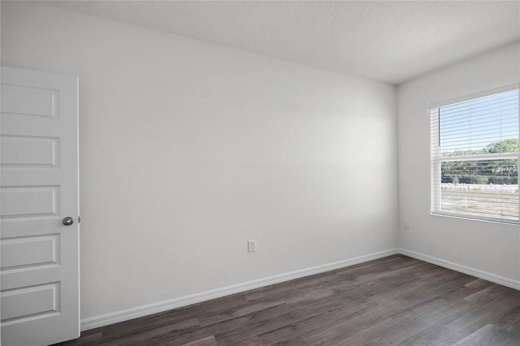 For Sale: $318,990 (4 beds, 2 baths, 2308 Square Feet)