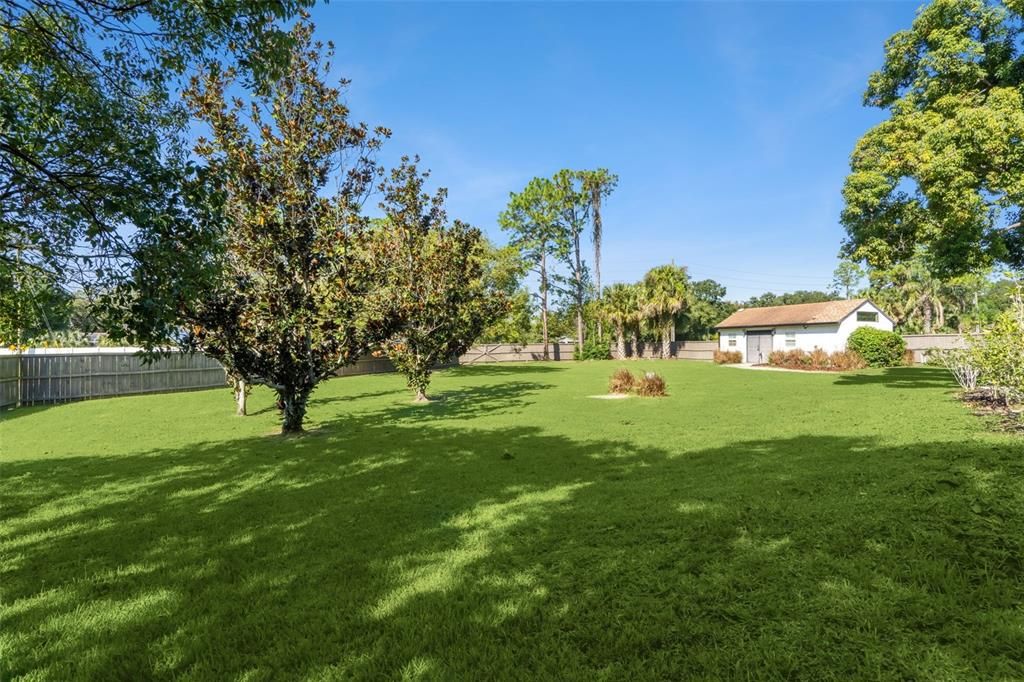 For Sale: $1,200,000 (5 beds, 4 baths, 3190 Square Feet)