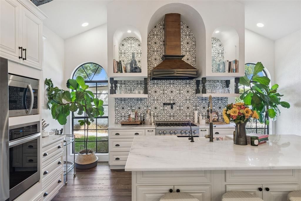 For Sale: $1,200,000 (5 beds, 4 baths, 3190 Square Feet)