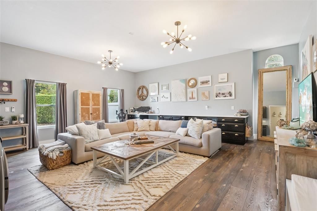 For Sale: $1,200,000 (5 beds, 4 baths, 3190 Square Feet)