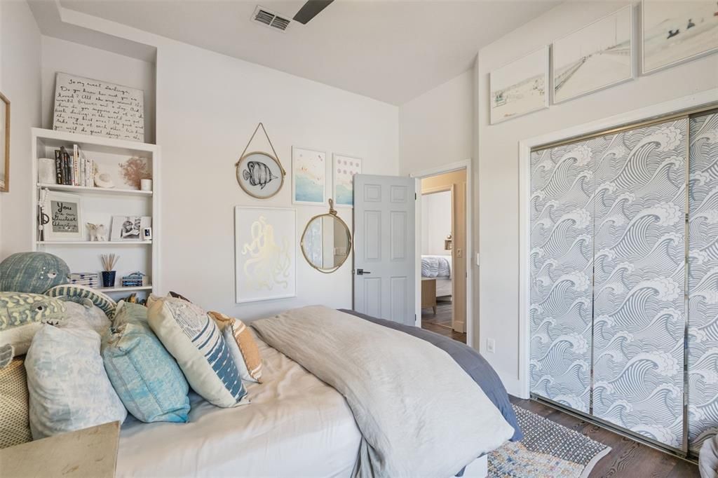 For Sale: $1,200,000 (5 beds, 4 baths, 3190 Square Feet)