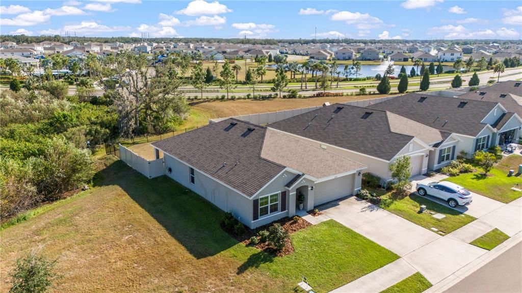 Под контрактом: $325,000 (3 спален, 2 ванн, 1672 Квадратных фут)