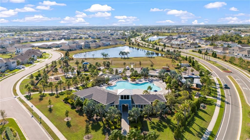 Под контрактом: $325,000 (3 спален, 2 ванн, 1672 Квадратных фут)