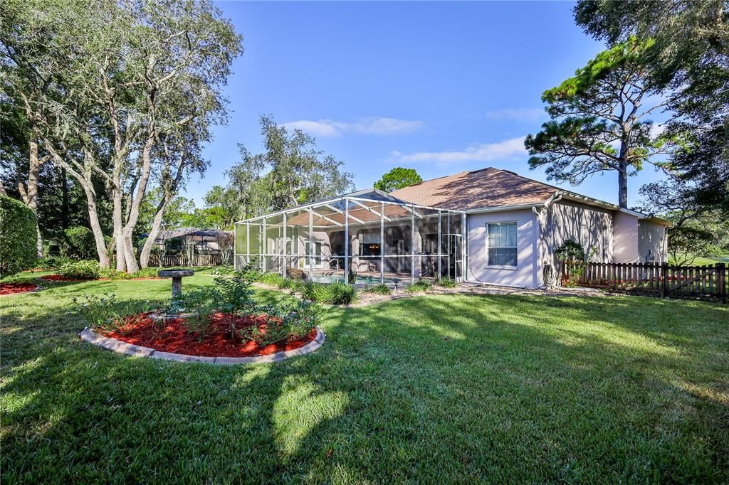 合同活跃: $486,000 (3 贝兹, 2 浴室, 2433 平方英尺)