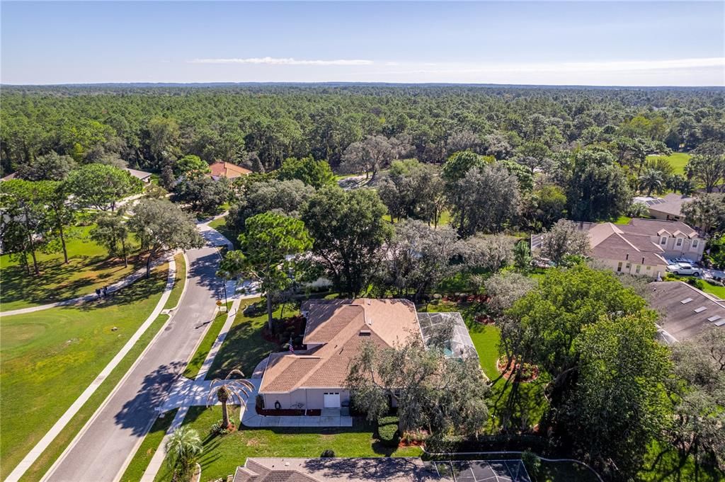 合同活跃: $486,000 (3 贝兹, 2 浴室, 2433 平方英尺)