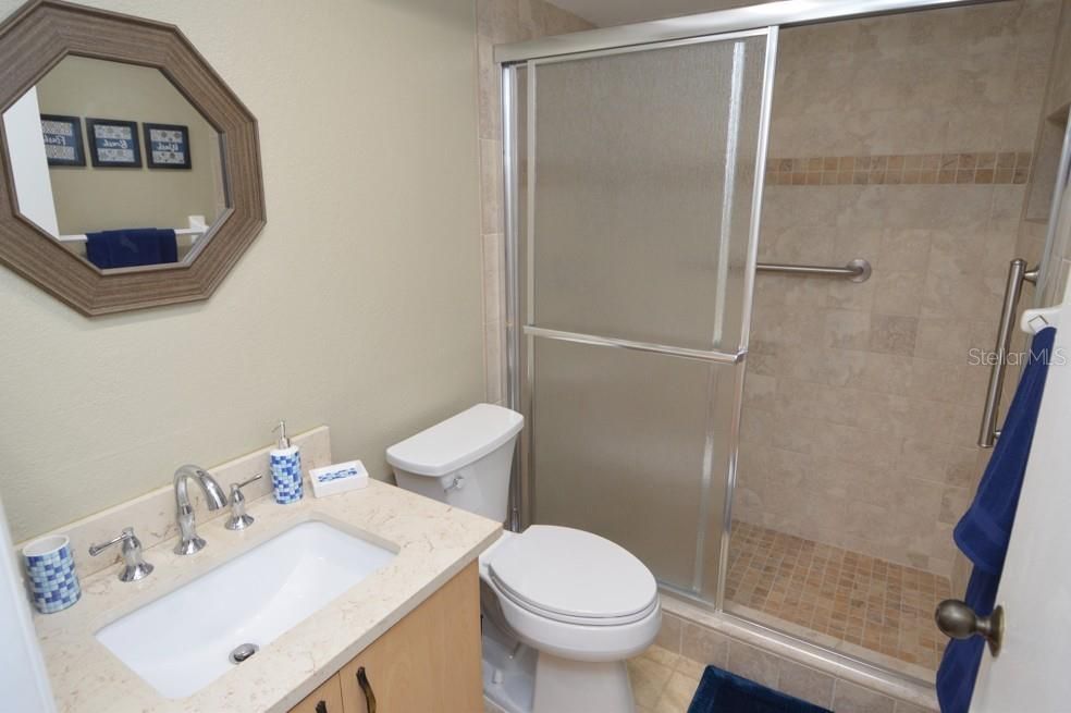 For Sale: $419,000 (2 beds, 2 baths, 1030 Square Feet)