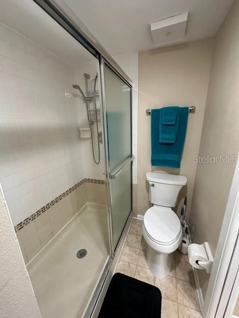 For Sale: $419,000 (2 beds, 2 baths, 1030 Square Feet)