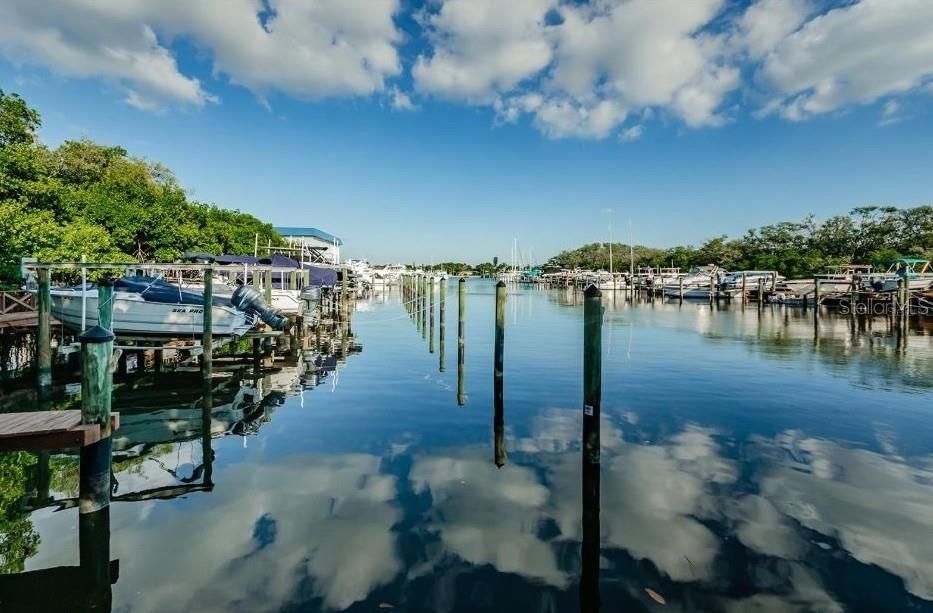 For Sale: $419,000 (2 beds, 2 baths, 1030 Square Feet)