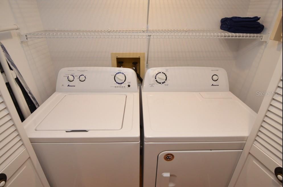 For Sale: $419,000 (2 beds, 2 baths, 1030 Square Feet)