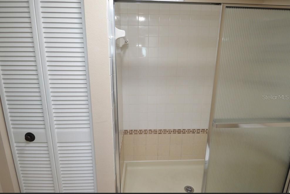 For Sale: $419,000 (2 beds, 2 baths, 1030 Square Feet)