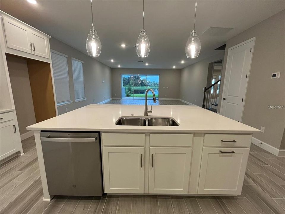 В аренду: $3,250 (4 спален, 3 ванн, 3053 Квадратных фут)