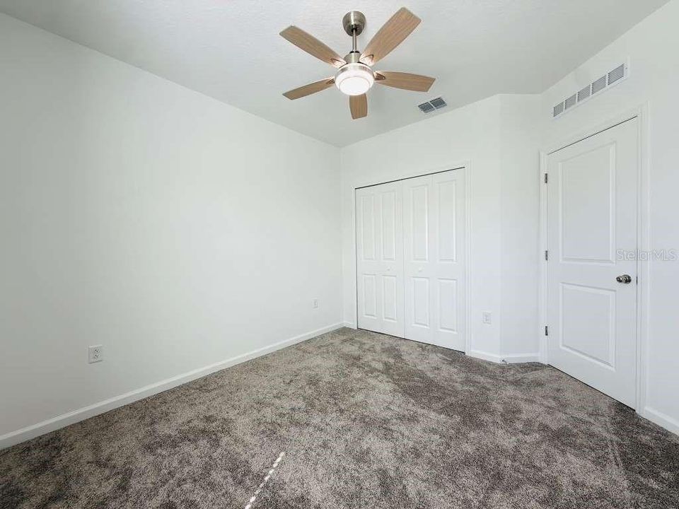 For Rent: $1,950 (3 beds, 2 baths, 1689 Square Feet)