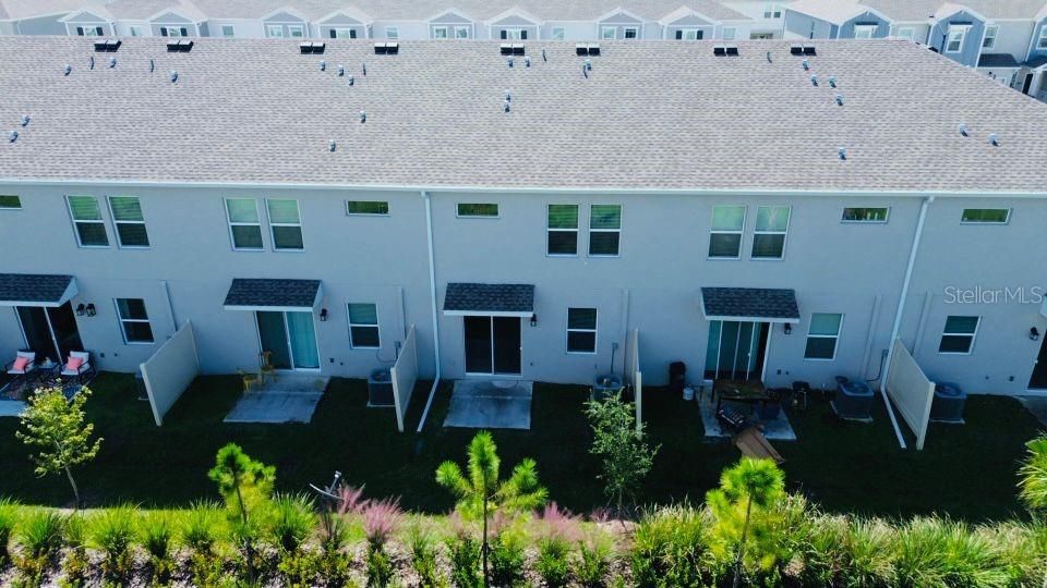 For Rent: $1,950 (3 beds, 2 baths, 1689 Square Feet)